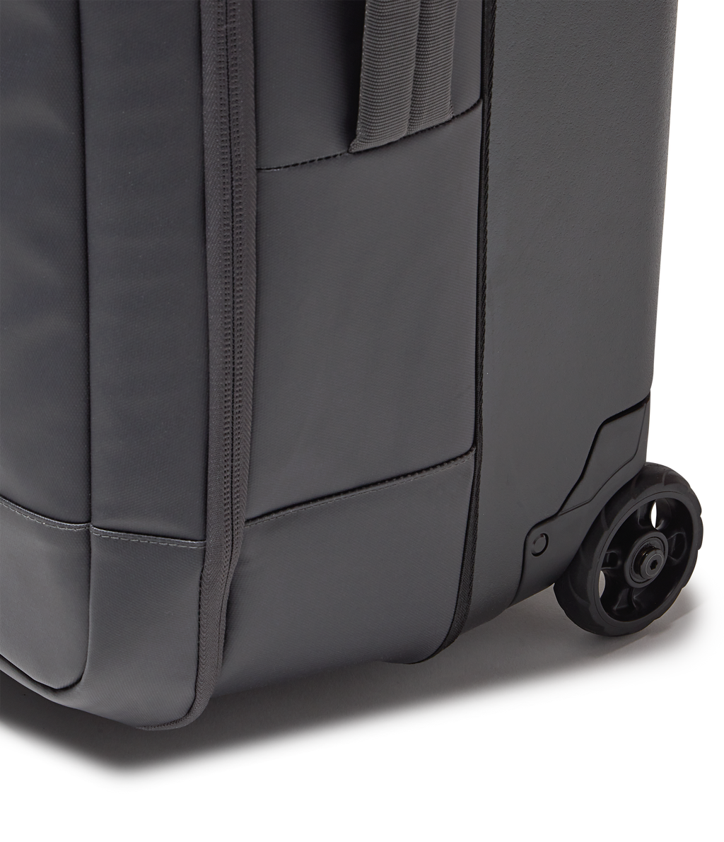 Good Latitude 30 Rolling Duffel