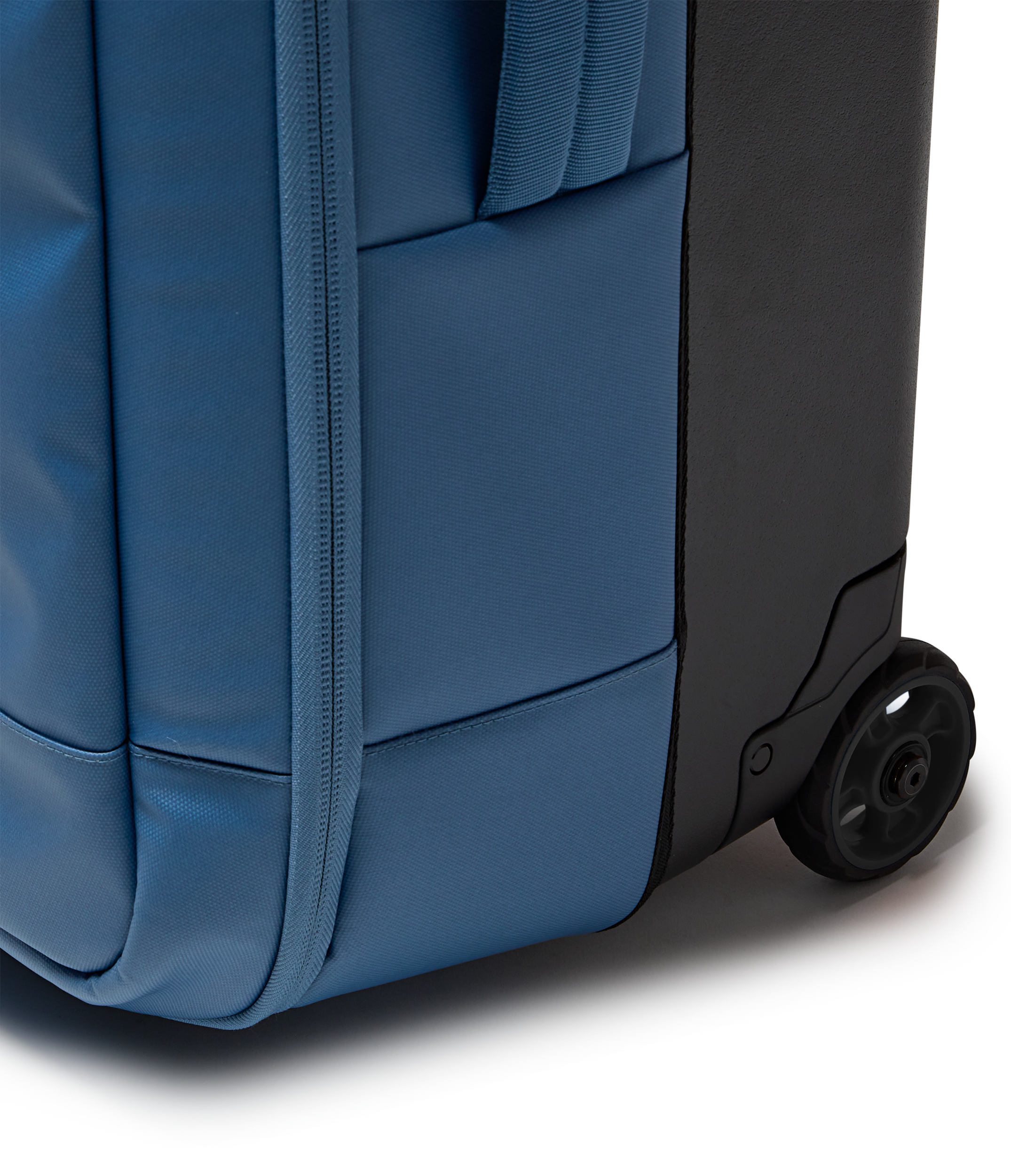 Good Latitude 30 Rolling Duffel
