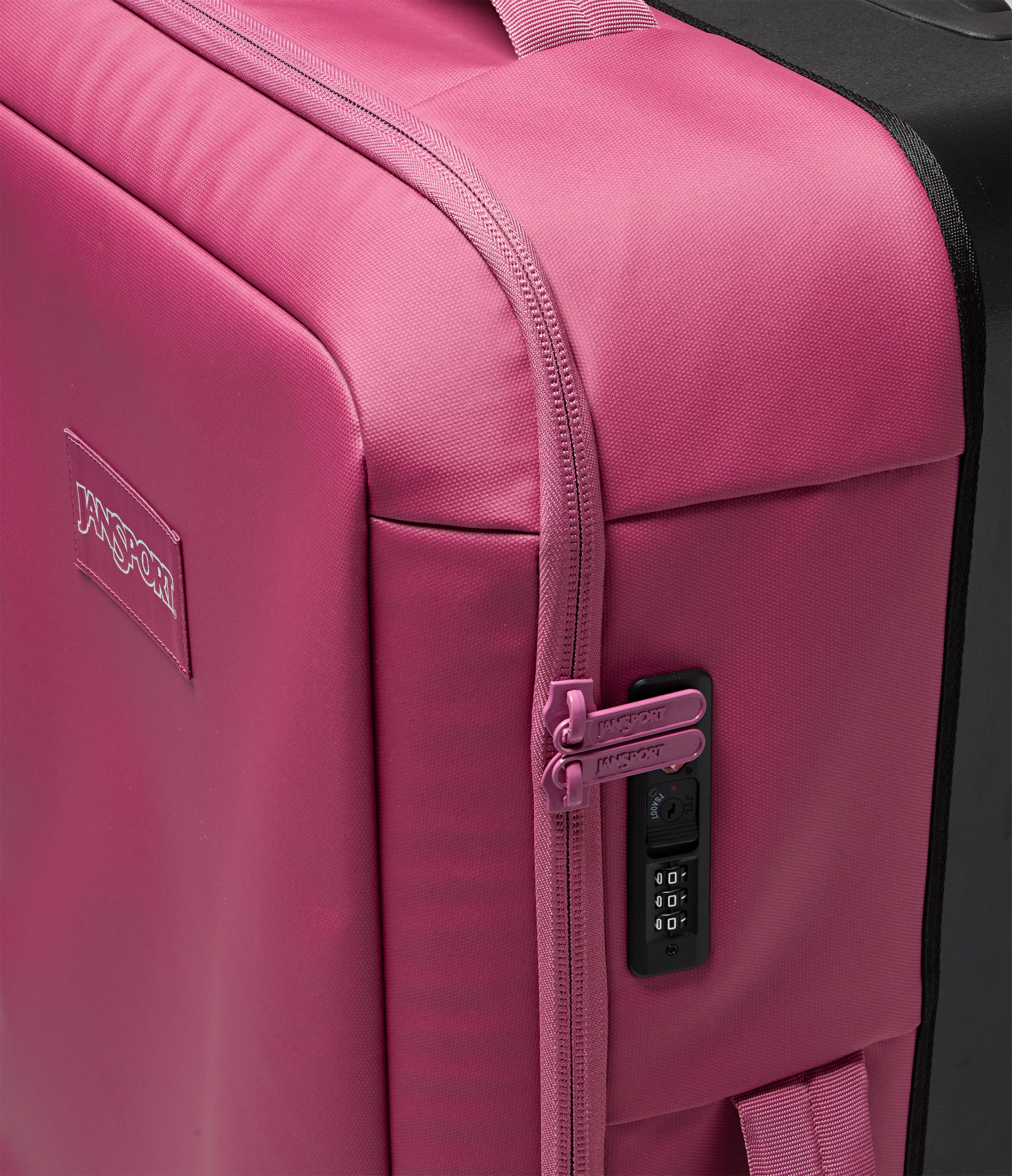 Good Latitude 30 Rolling Duffel