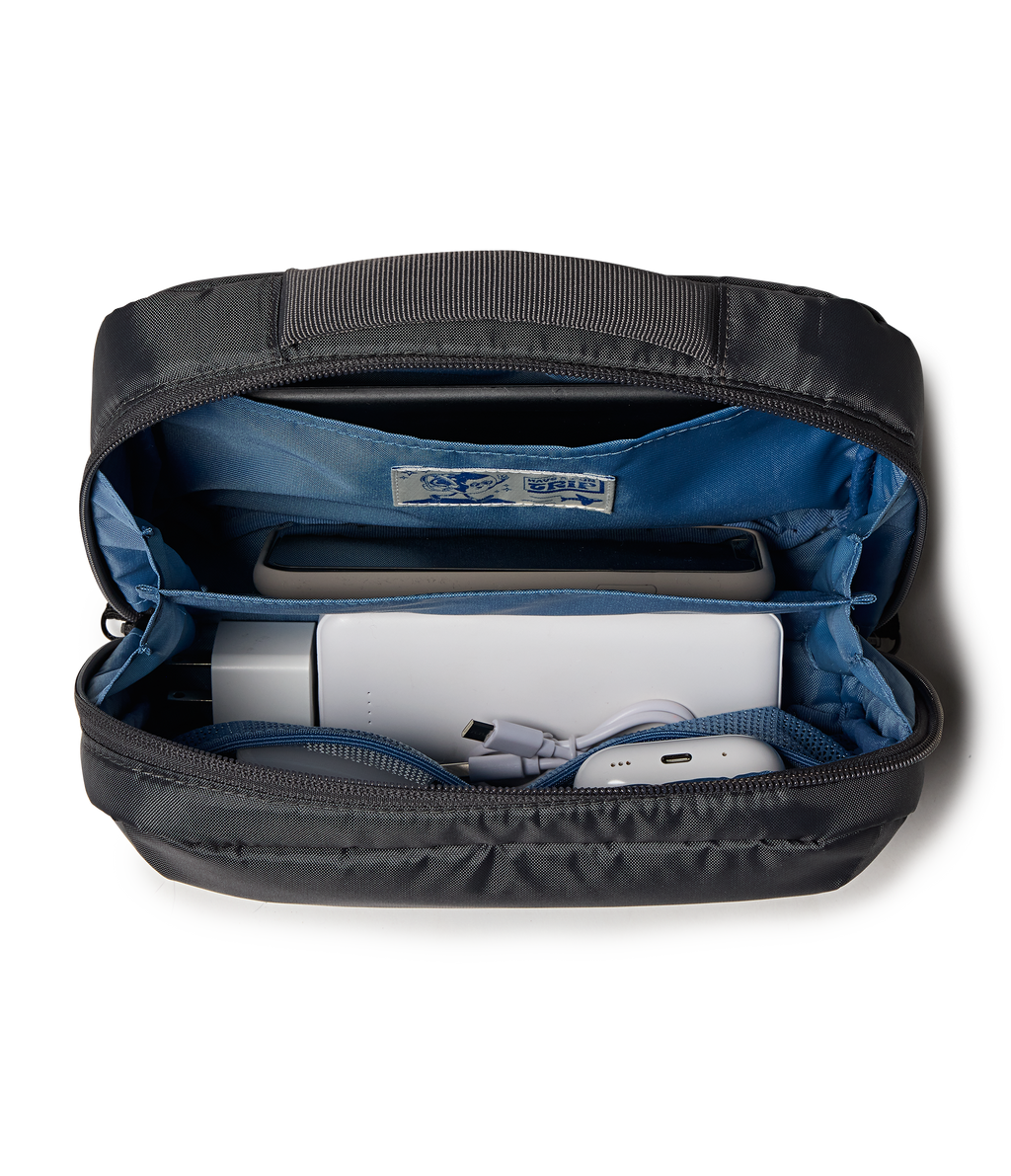 Good Latitude Tech Organizer