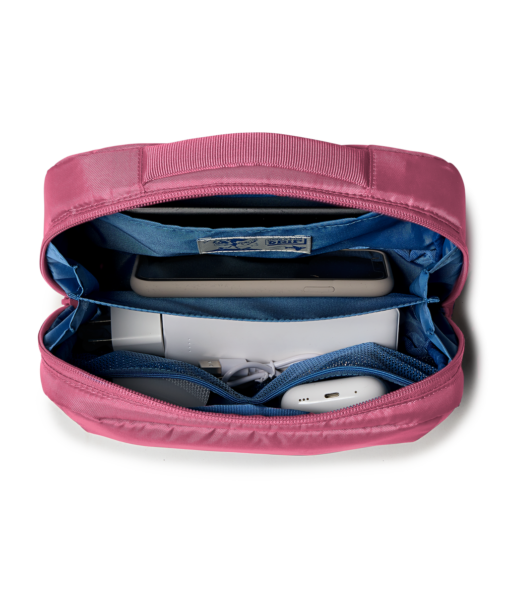 Good Latitude Tech Organizer